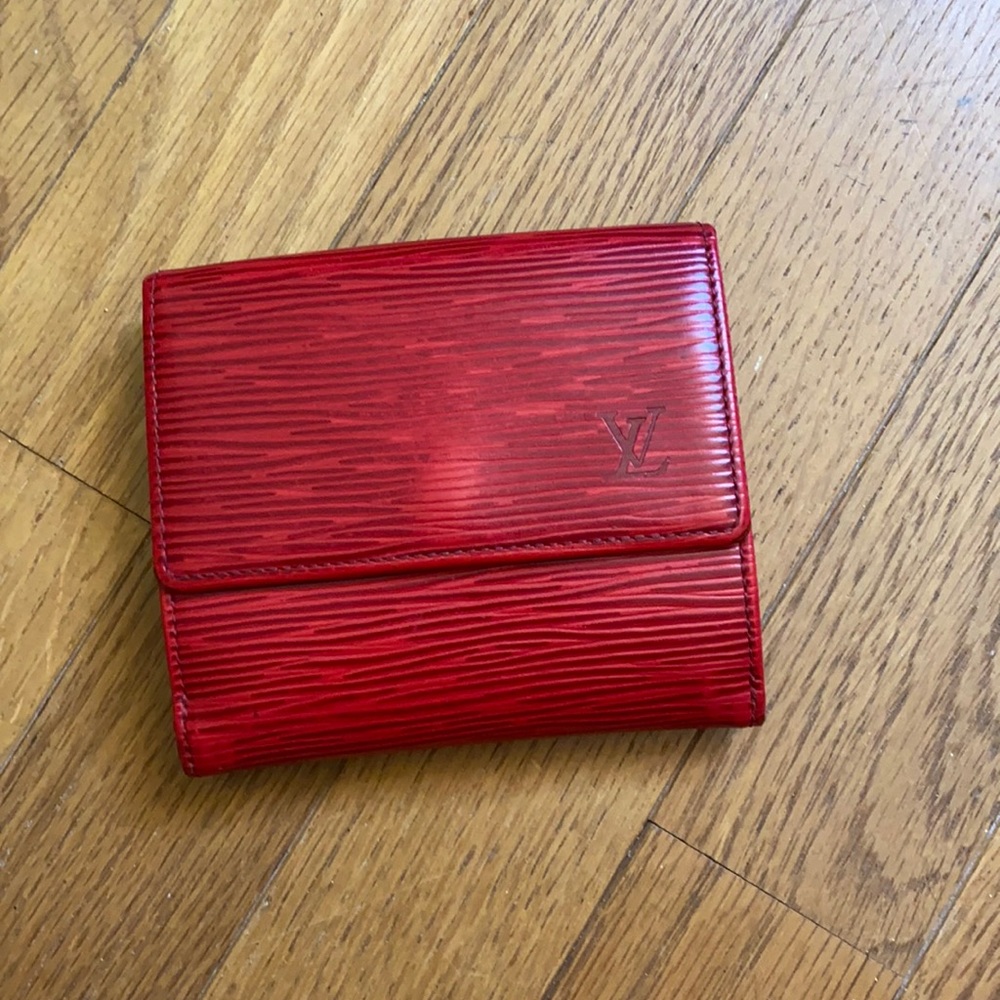 Louis Vuitton epi wallet